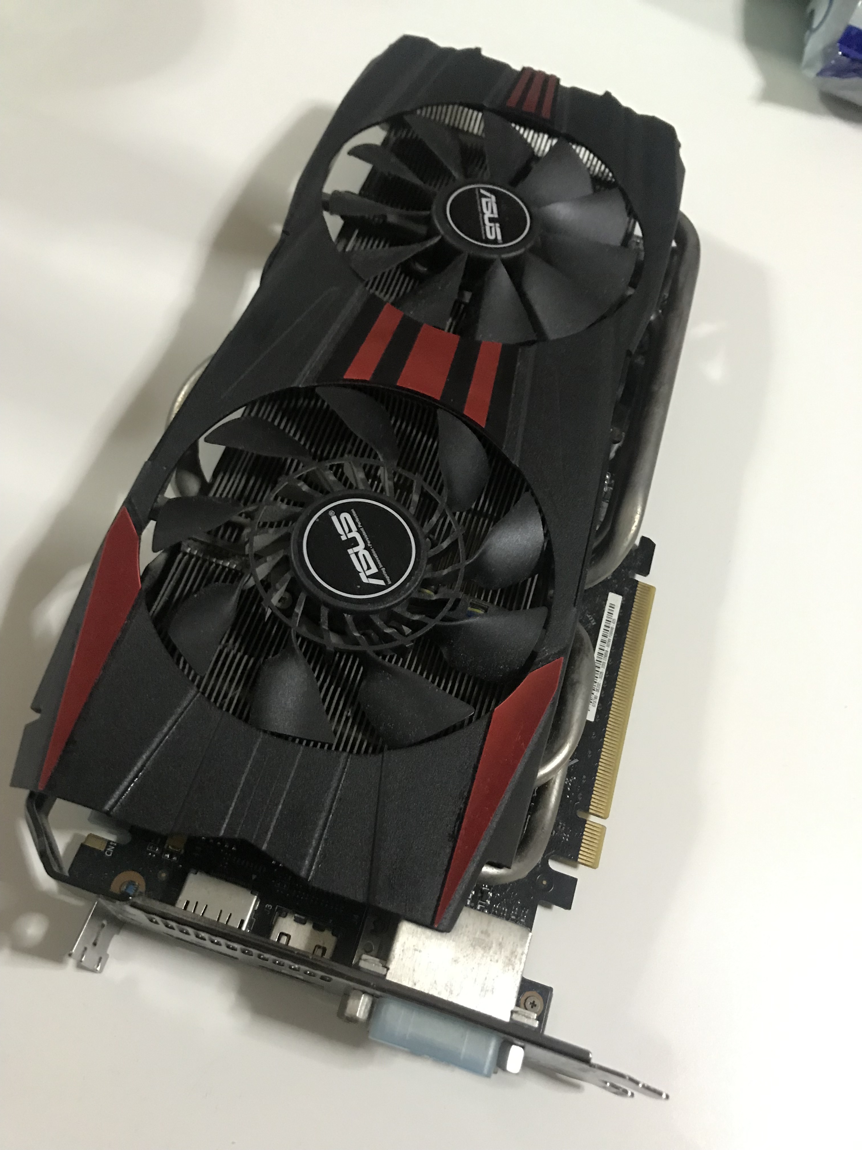 华硕圣骑士GTX750TIDVI接口_华硕圣骑士GTX750TIDVI接口_华硕圣骑士GTX750TIDVI接口